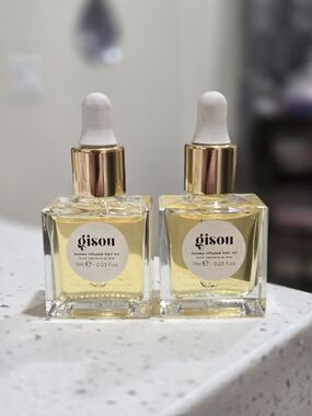 GISOU Honey-Infused Hair Oil — X2